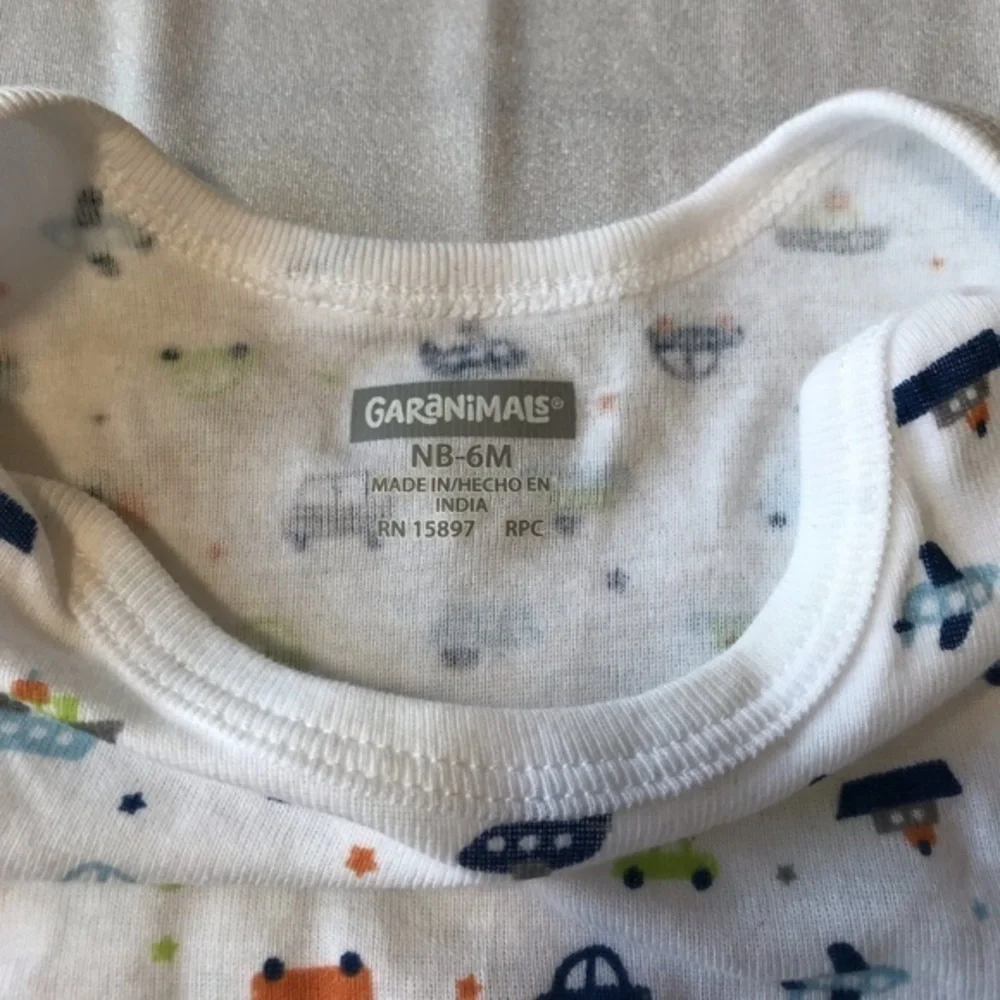 Garanimals Infant Boys Sleeper Gown-Size NB-6 Months